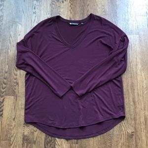 Athleta V neck top